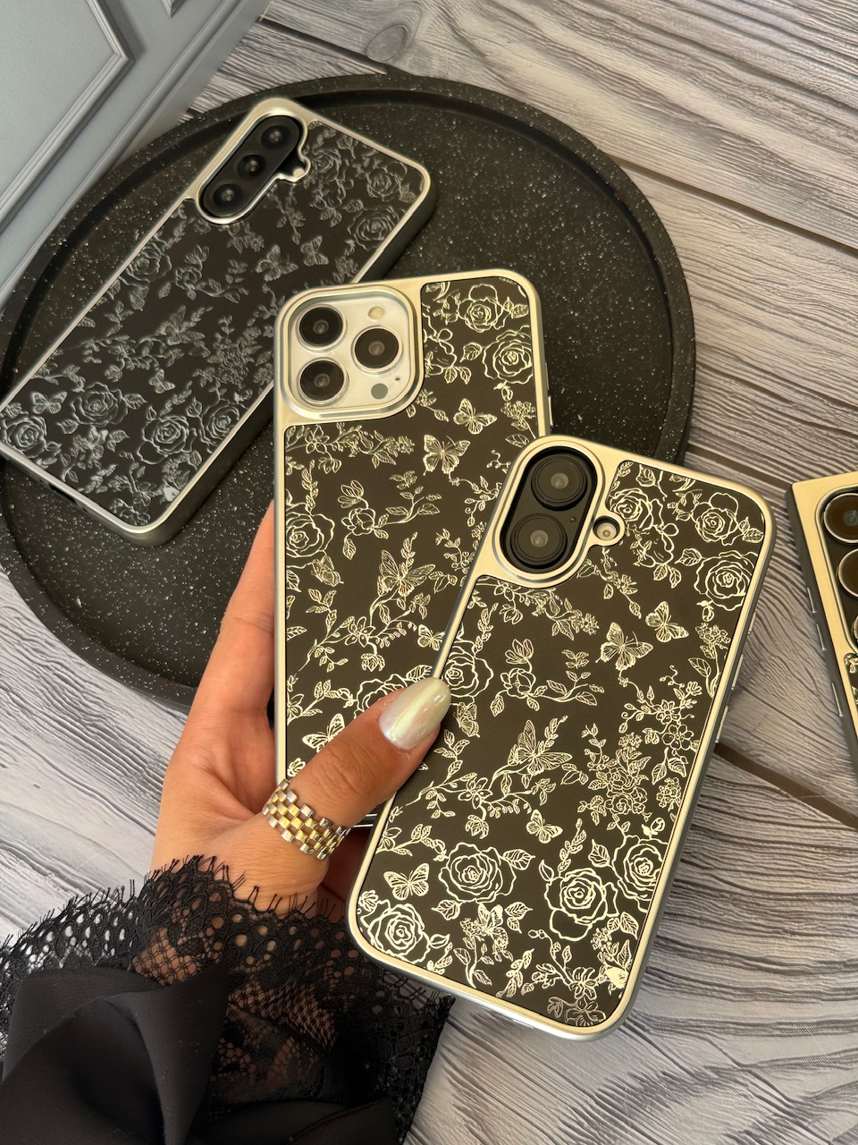 قاب Dark Flowers   مناسب برای آیفون | iPhone iphone 13
