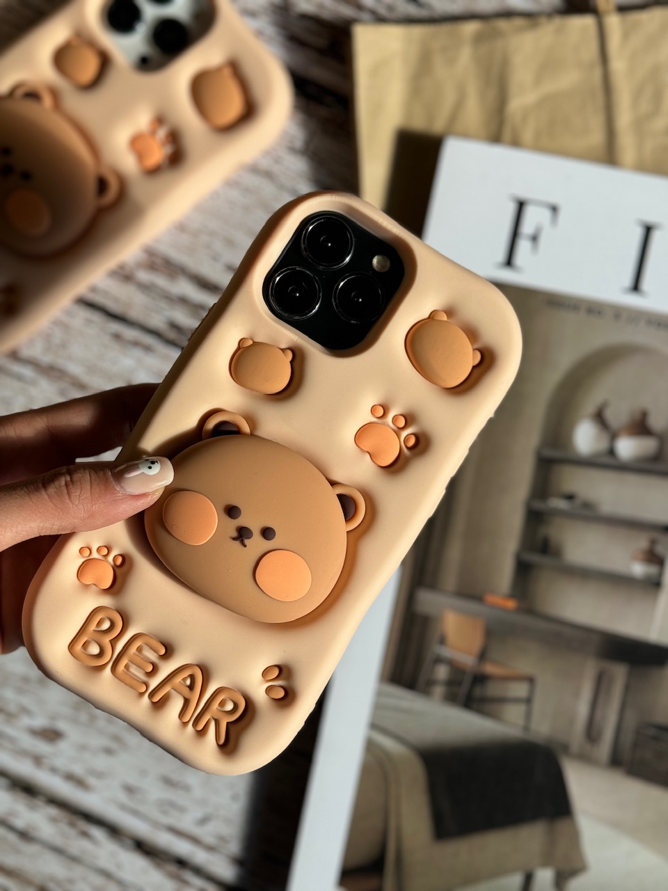 قاب Bear سیلیکونی استند شو  مناسب برای آیفون | iPhone iphoneS24ultra