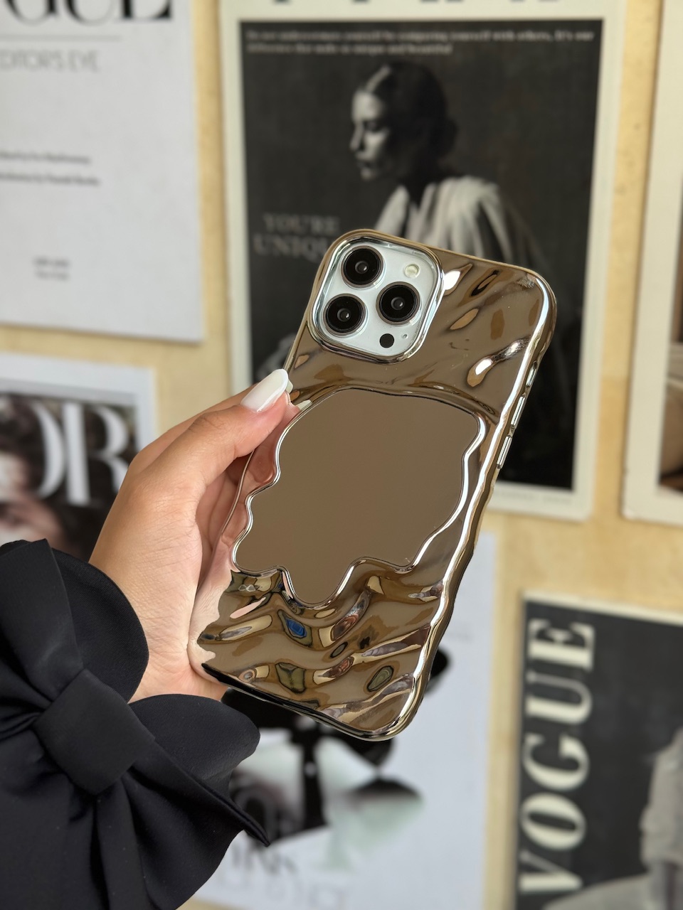 قاب موج آینه ای مناسب برای آیفون | iPhone iphone 17promax