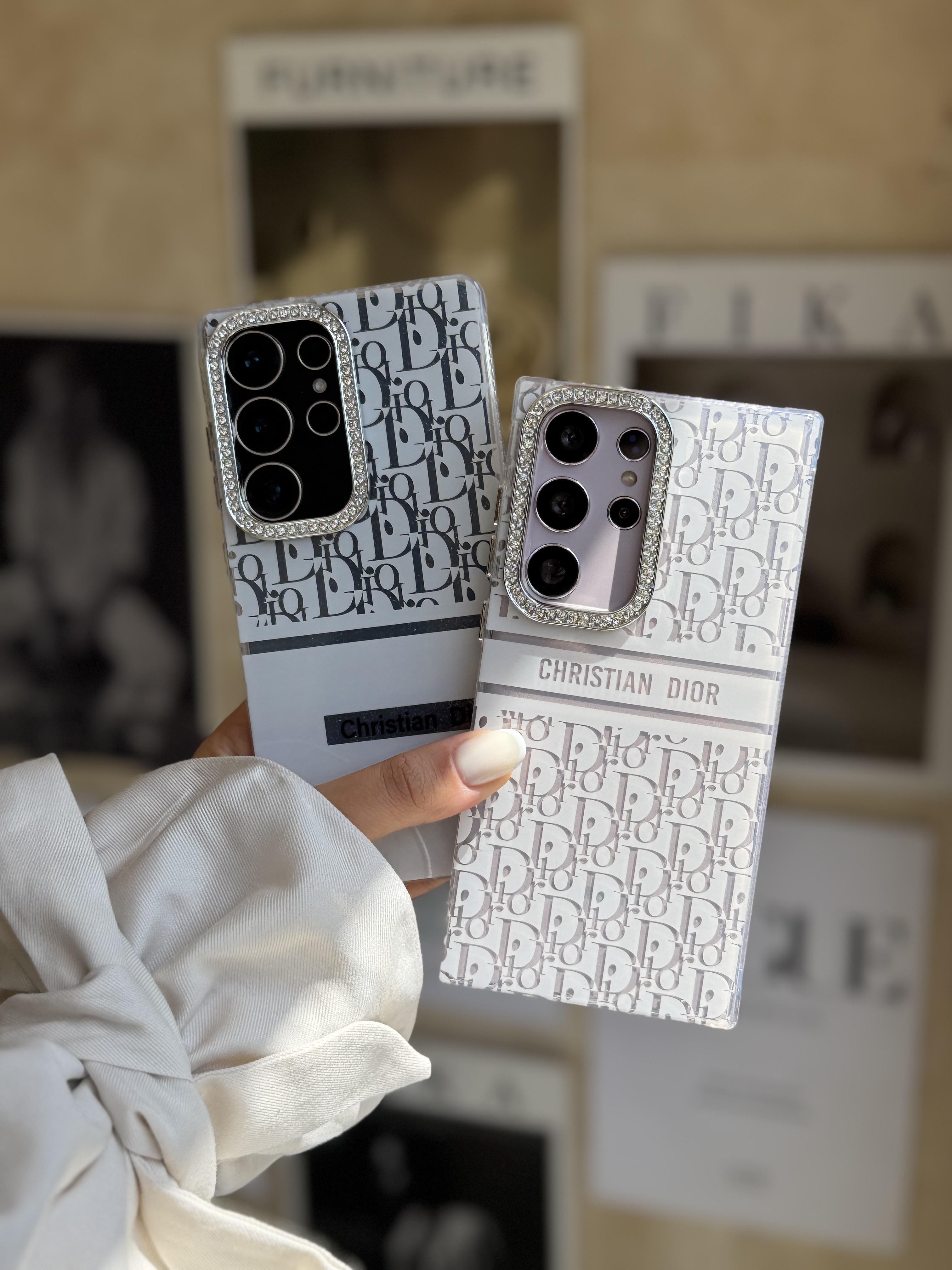 قاب White Christian Dior دور لنز نگین  مناسب برای  شیائومی | Redmi | Xiaomi Redmi Note 14 4G