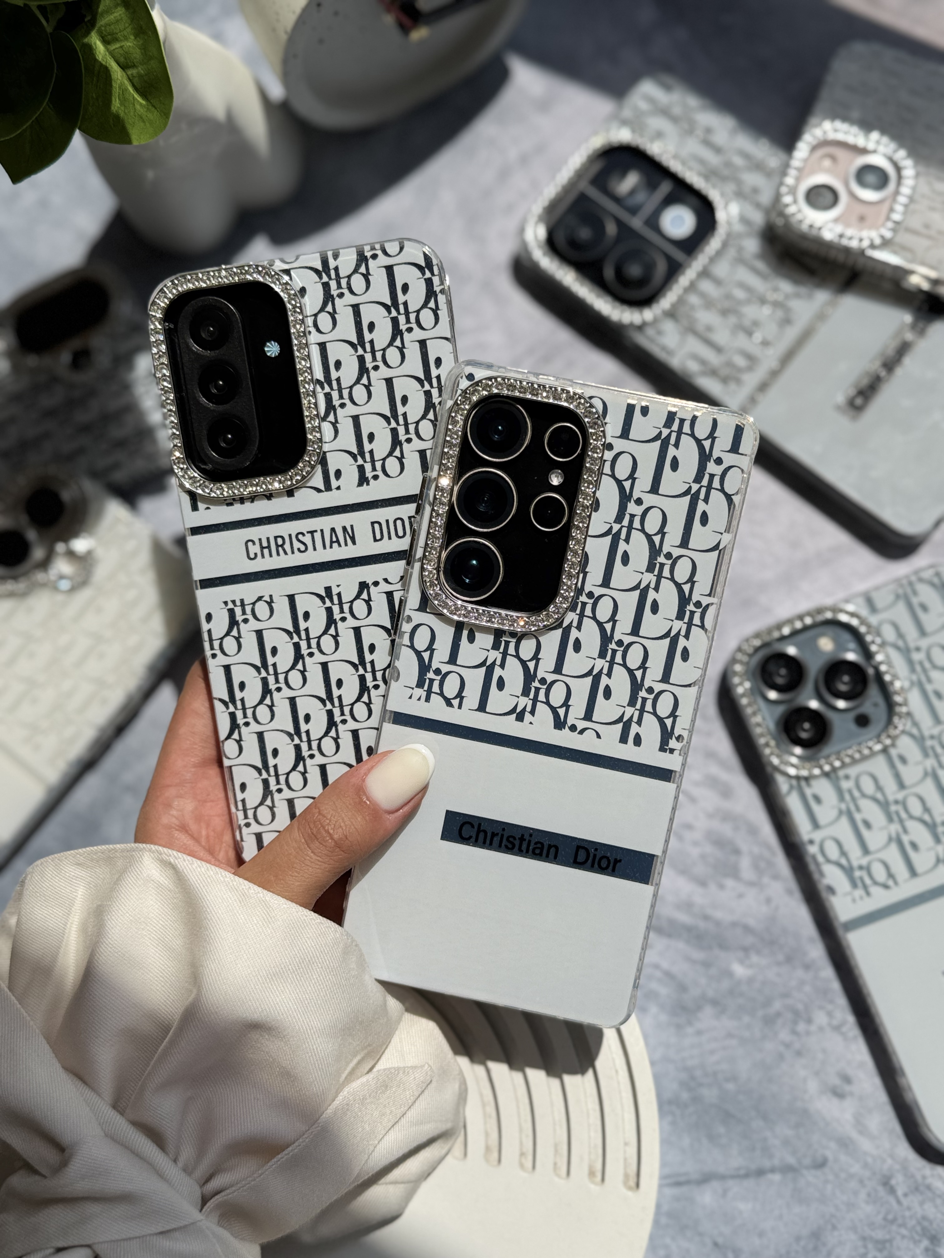 قاب White Christian Dior دور لنز نگین  مناسب برای  شیائومی | Redmi | Xiaomi  Poco C75