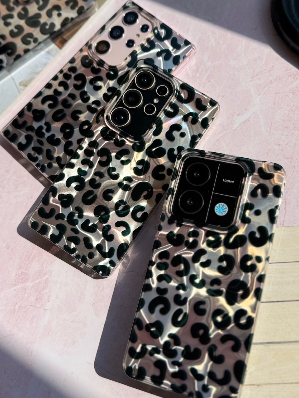 قاب Golden Leo اندرویدی مناسب برای آیفون | iPhone iphoneA21s