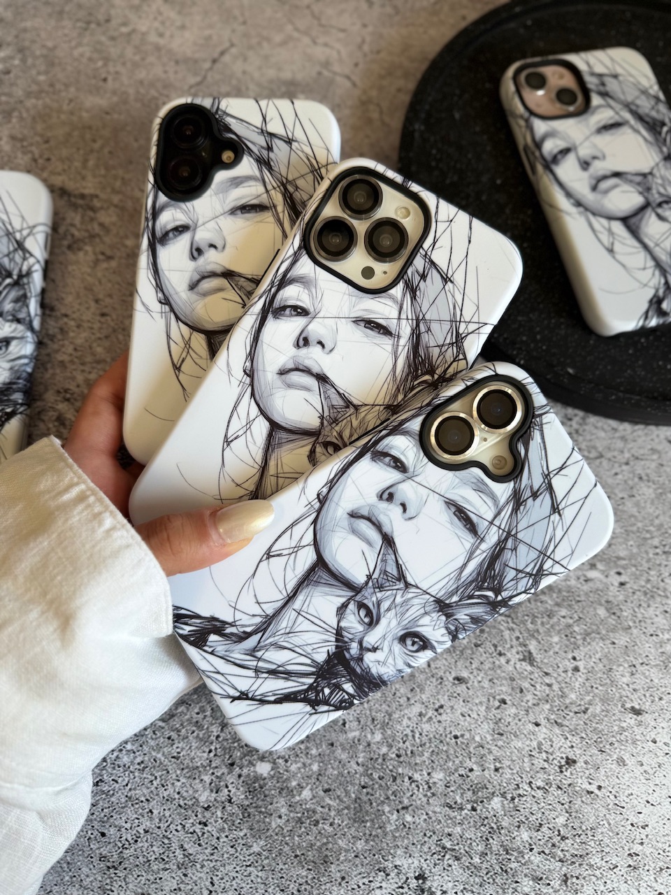 2112---قاب Eyes in Common مناسب برای آیفون | iphone 16-3