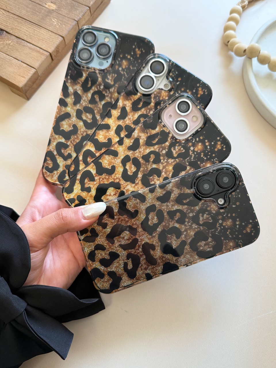 2105---قاب Shiny leopard مناسب برای آیفون | iphone 16-5
