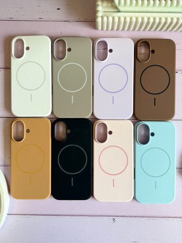 2109---قاب سیلیکونی مگ سیف دار آیفونی مناسب برای آیفون | iphone 16pro-1