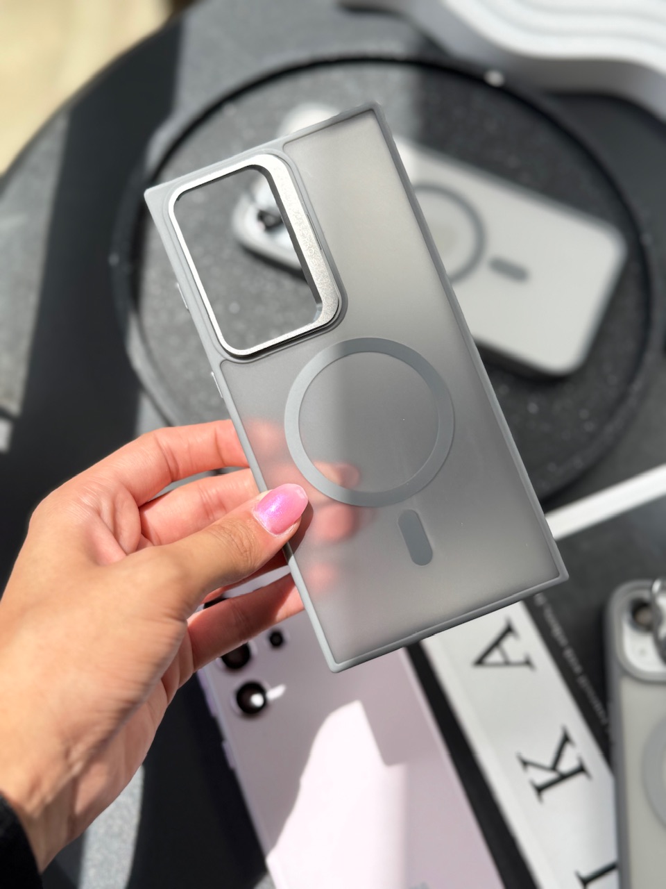 1608---قاب Matte CasePro Lens with MagSafe استند شو با لنز رینگی مناسب برای آیفون | iphone 14promax-11