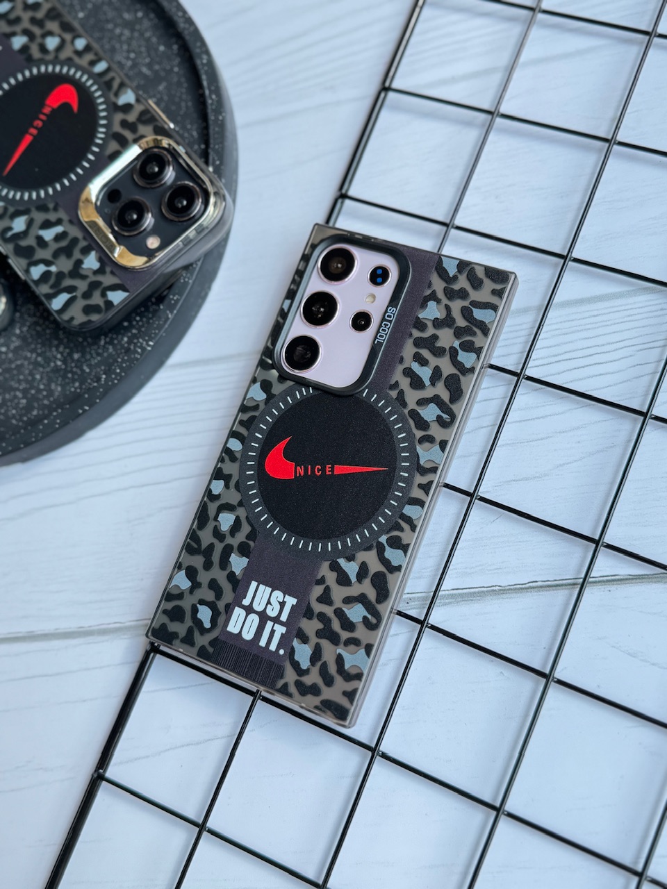 1864---قاب نایکی پلنگی آیفون و سامسونگ مناسب برای آیفون | iphone 15-2