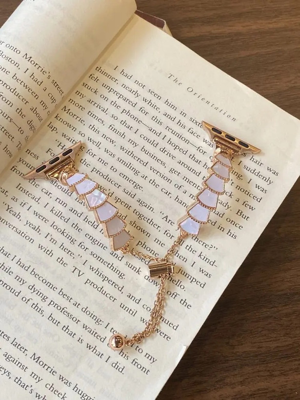 5068---بند اپل واچ Luxury Pearl Chain-1