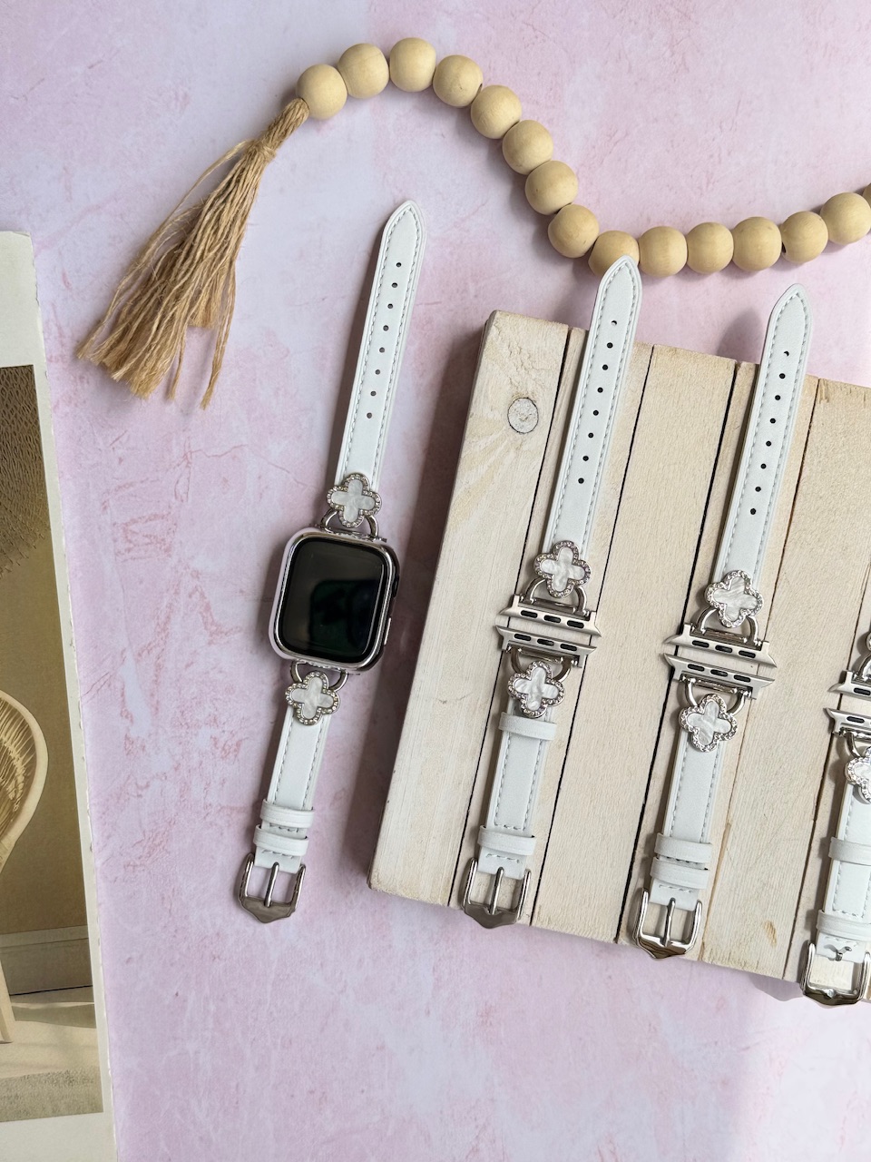 w5061---بند اپل واچ چرمی الحمرا Arpels-1