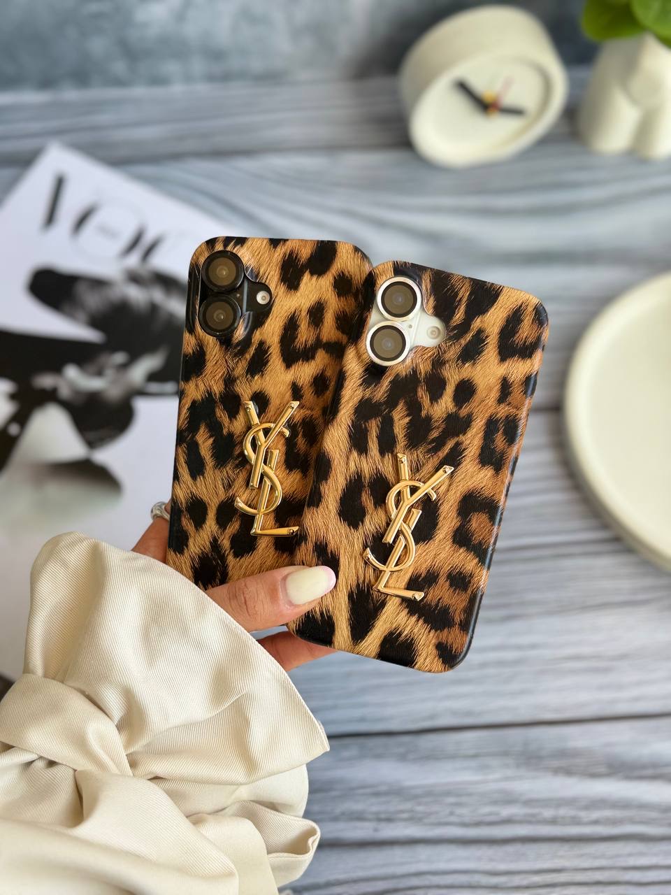2012---قاب YSL پلنگی مناسب برای آیفون | iphone 16pro-3