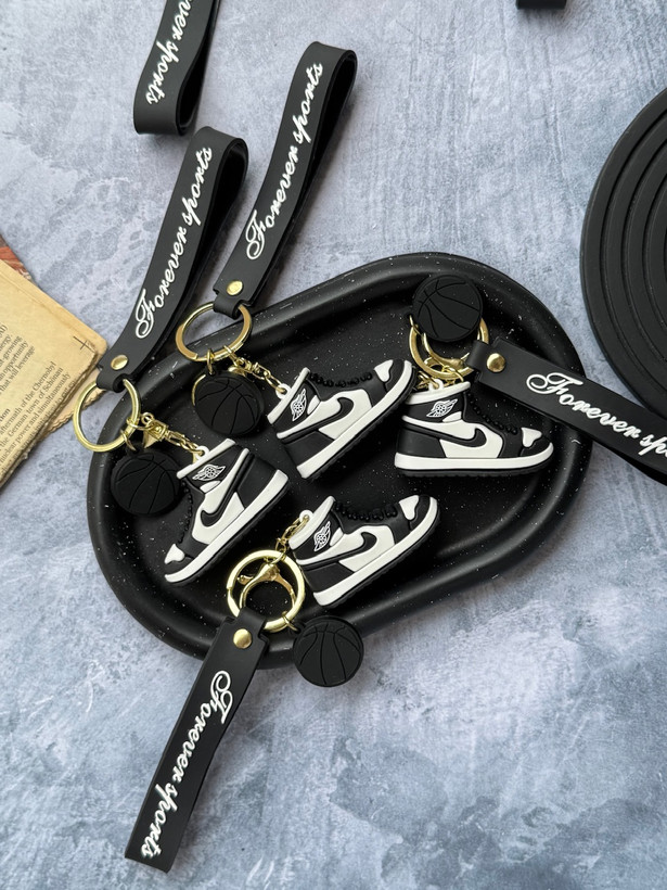 0242---جاکلیدی JORDAN 1 سیلیکونی-8